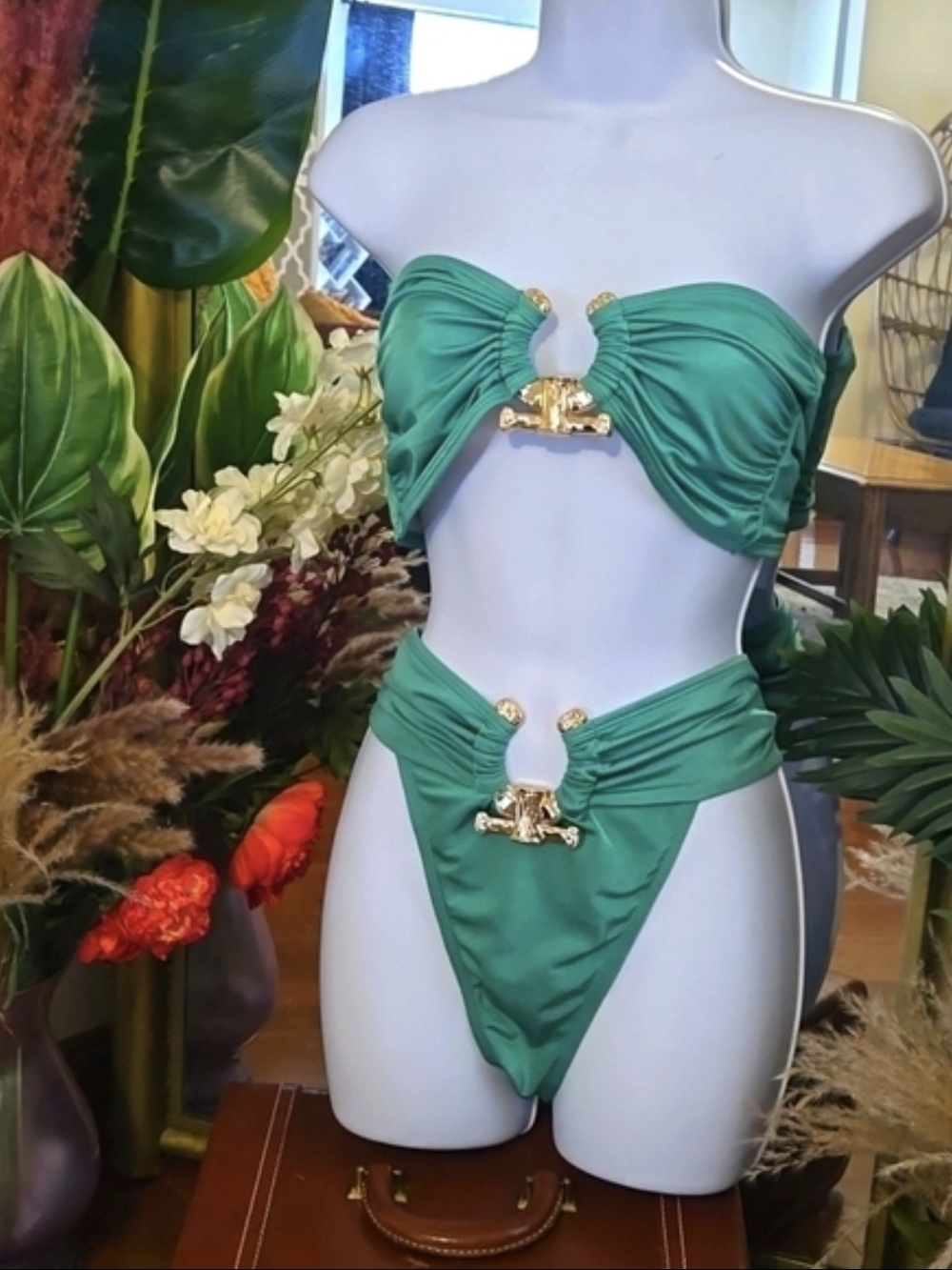 PrettyLittleThing Green Hammered Bikini Bottoms with Gold Hardware